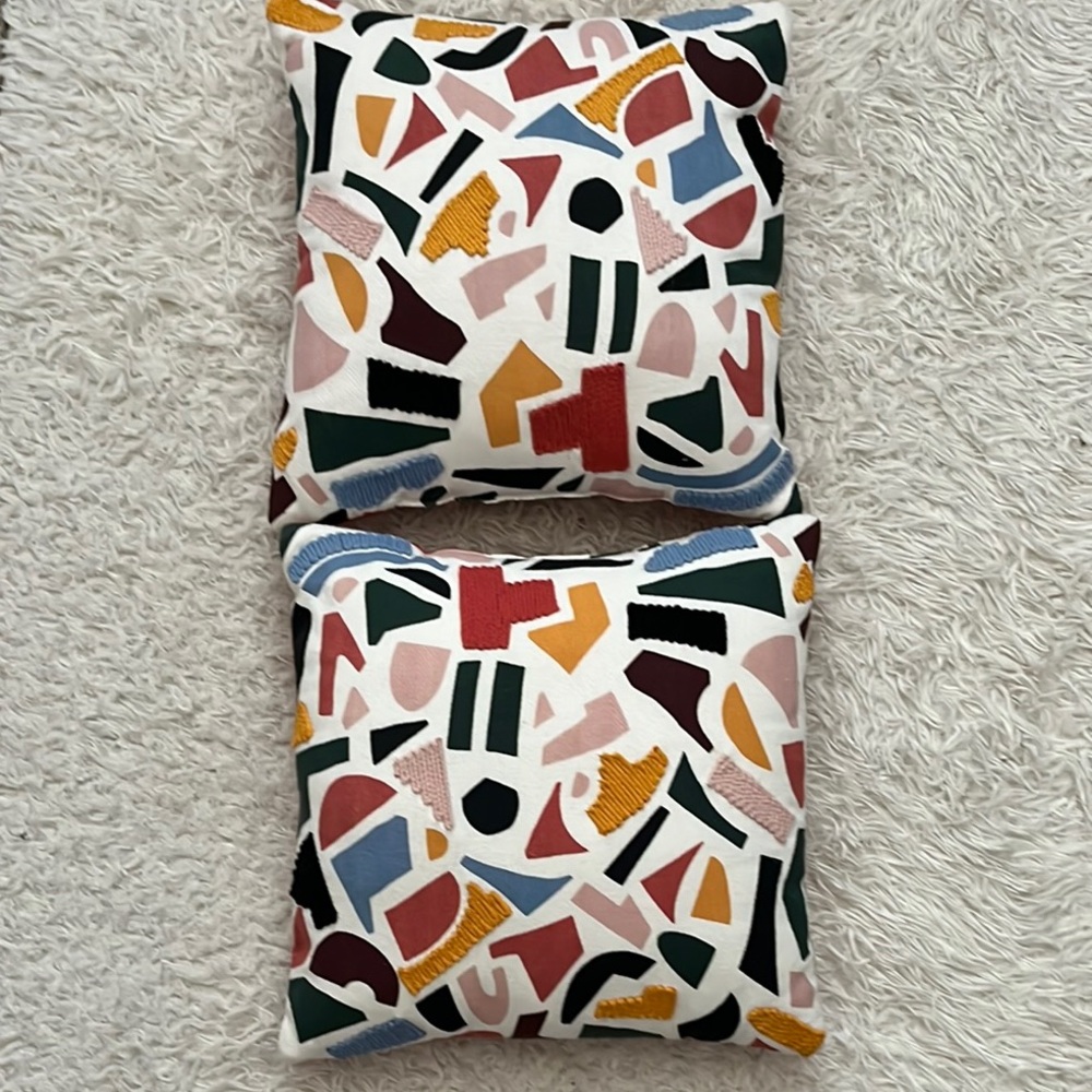 Target Multicolor Abstract Pattern Pillows